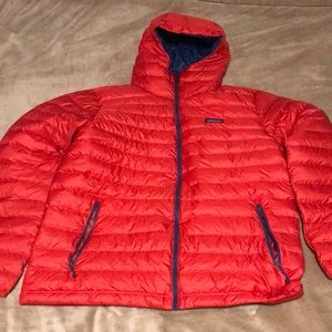 Patagonia mens down sweater hoodie